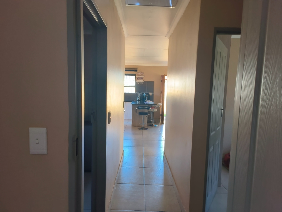 3 Bedroom Property for Sale in Ellaton North West